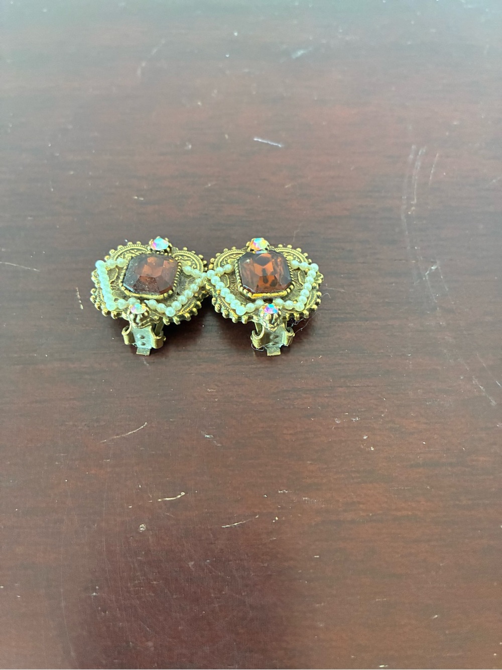 Arthur Pepper Clip on Earrings - Picture 5 of 5
